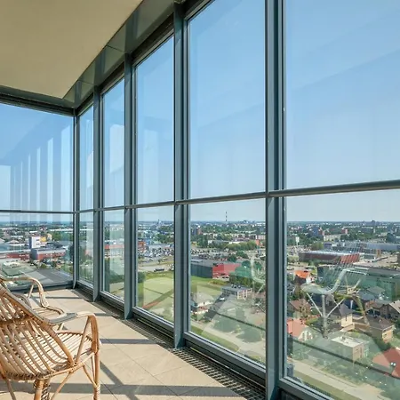 Sea View On 19th Floor Apartment *