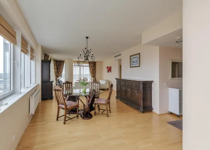 Sea View On 19th Floor Apartment