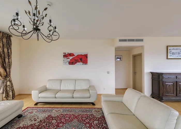 Sea View On 19th Floor