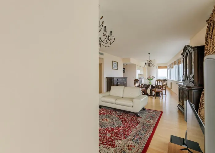 Sea View On 19th Floor